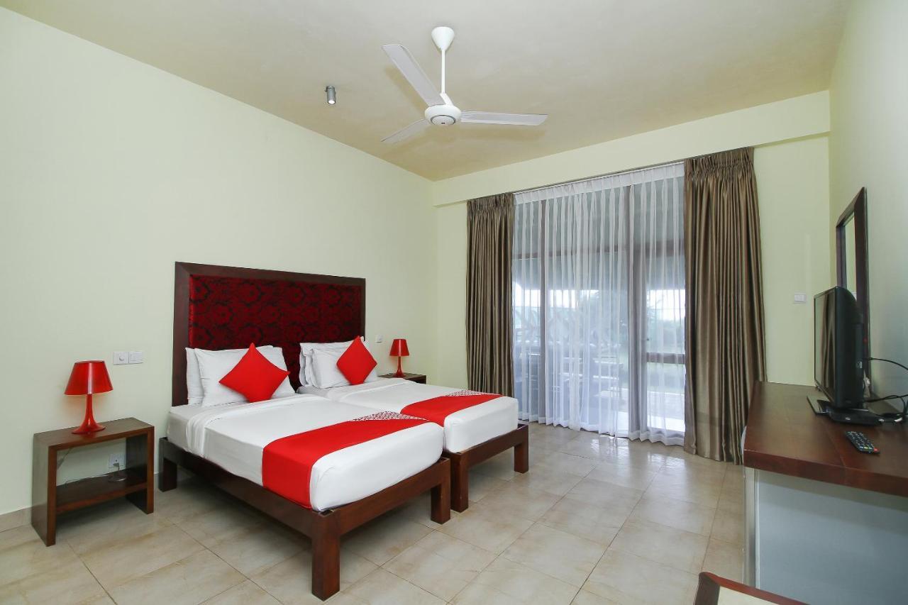 Maresia Beach Villa Wadduwa Exterior foto