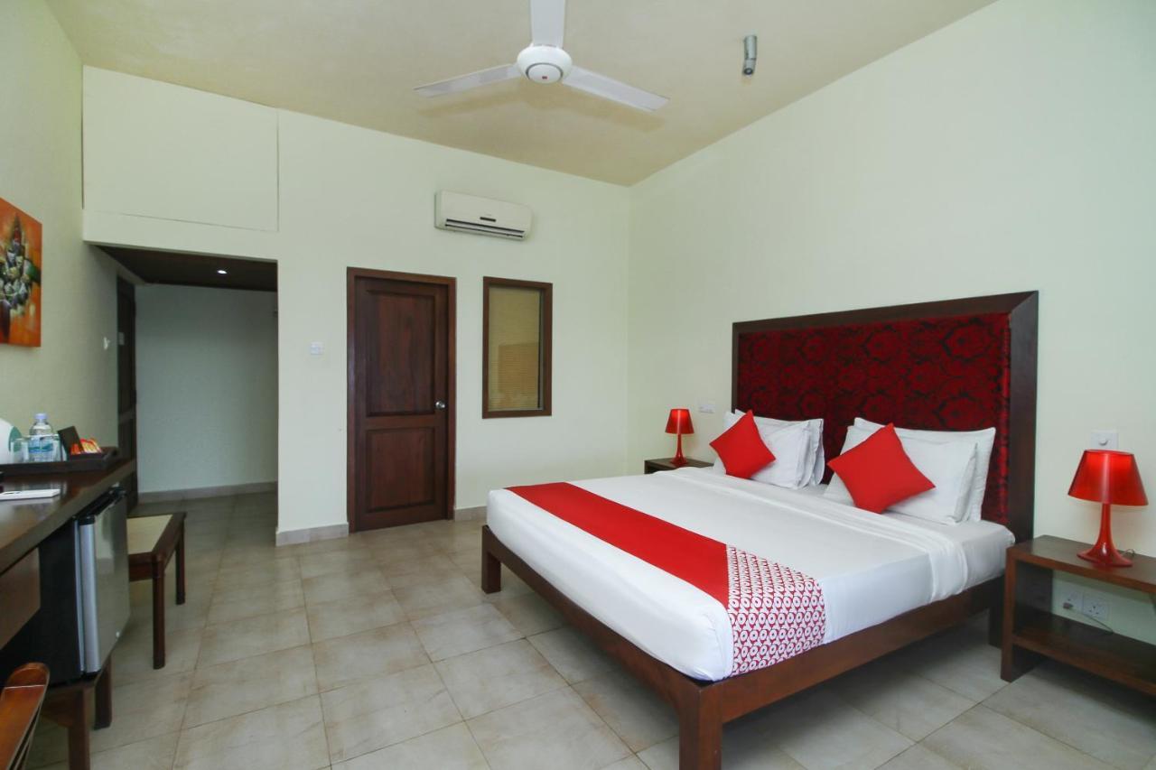 Maresia Beach Villa Wadduwa Exterior foto