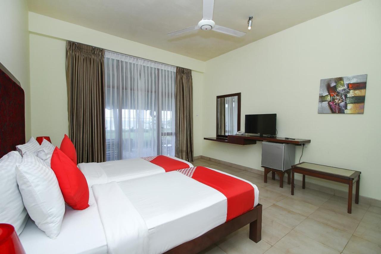 Maresia Beach Villa Wadduwa Exterior foto